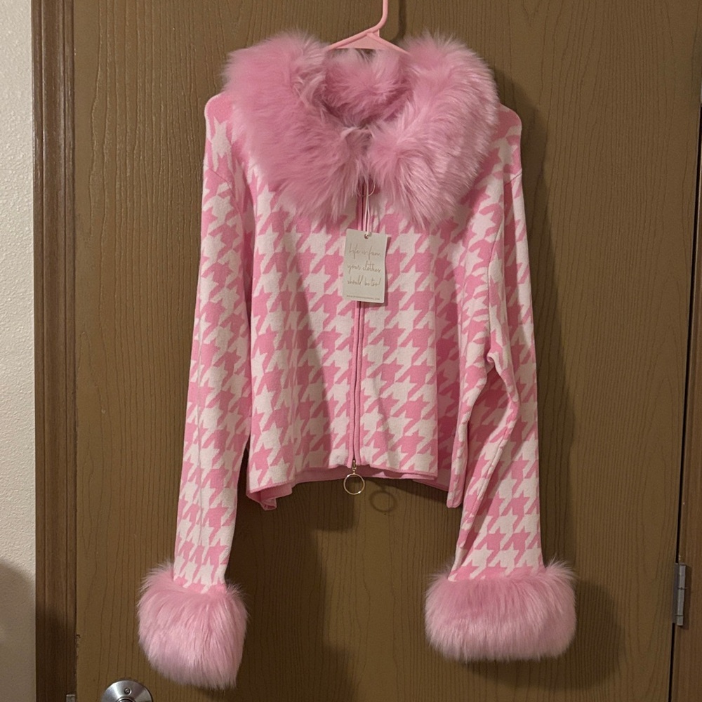 Show Me Your MuMu Pink Houndstooth Faux Fur Trim Puffer Jacket